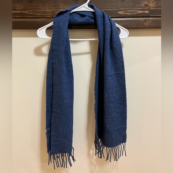 Craigmill Accessories - Craigmill 100% Lambswool Blue Scarf Made in Scotland